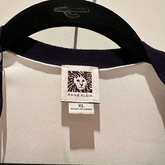Anne Klein navy and white open cardigan. - Picture 3 of 4